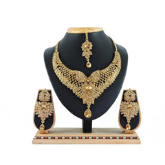 Generic Women's Alloy Necklace set (Gold)