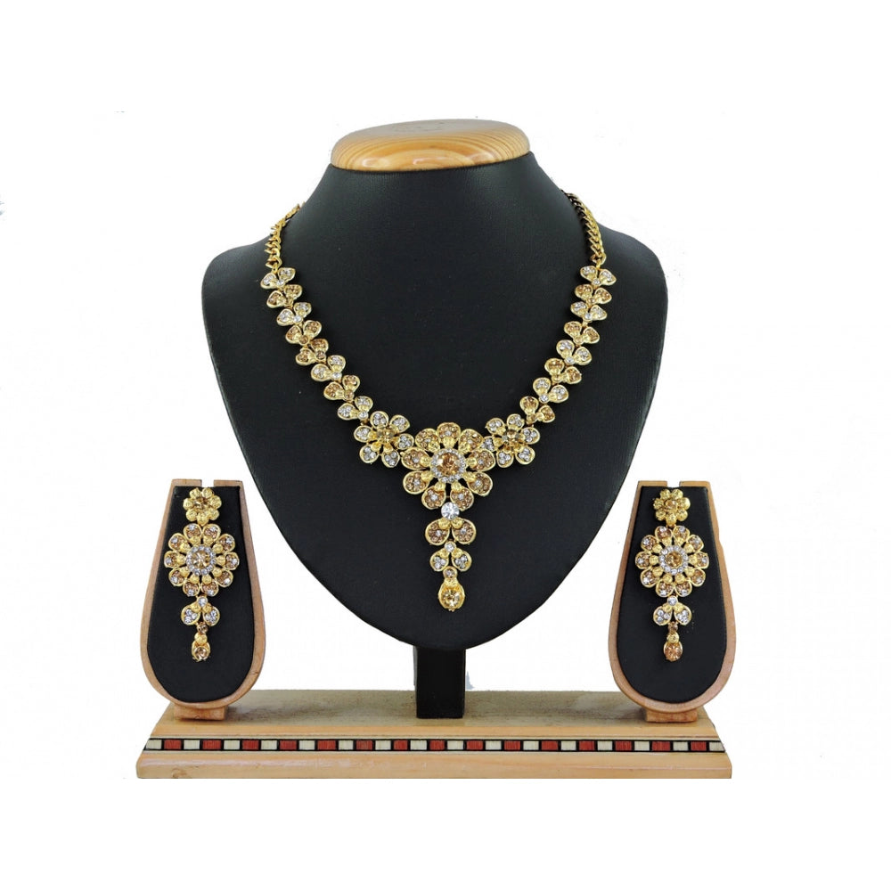 Generic Women's Alloy Necklace set (Gold)