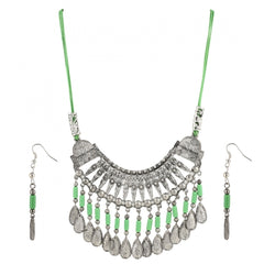 Generic Women's Oxidized German Silver Green Beads Necklace (Color: Green)