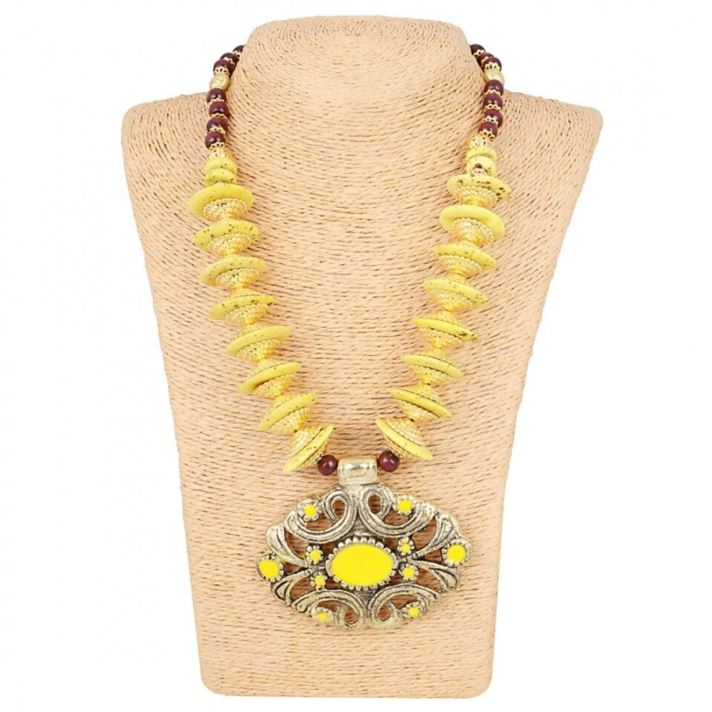 Generic Women's Designer Yellow and Golden Beads Necklace (Color: Yellow)