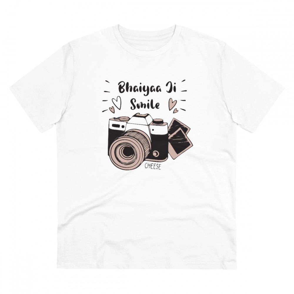 Generisches T-Shirt aus PC-Baumwolle mit „Bhaiya Ji Smile“-Aufdruck für Herren (Farbe: Weiß, Fadendichte: 180 g/m²)