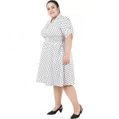 Generisches weißes Kleid mit taillierter Taille für Damen (Farbe: Weiß, Material: Poly-Krêpe)