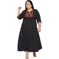 Generisches figurbetontes schwarzes Kleid für Damen (Farbe: Schwarz, Material: Polyester)