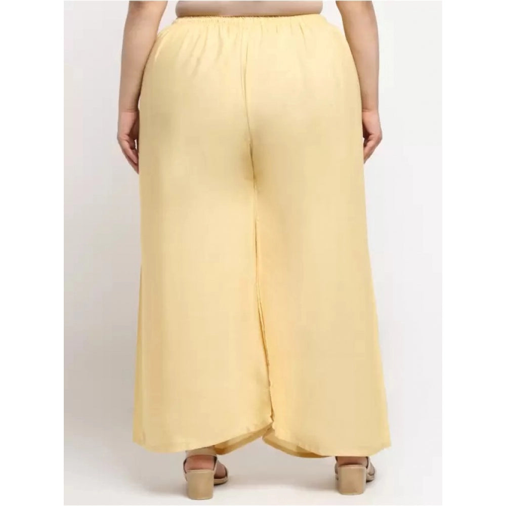 Generische Palazzo-Hose aus Viskose-Rayon mit ausgestelltem Schnitt für Damen in Übergröße (Gold)