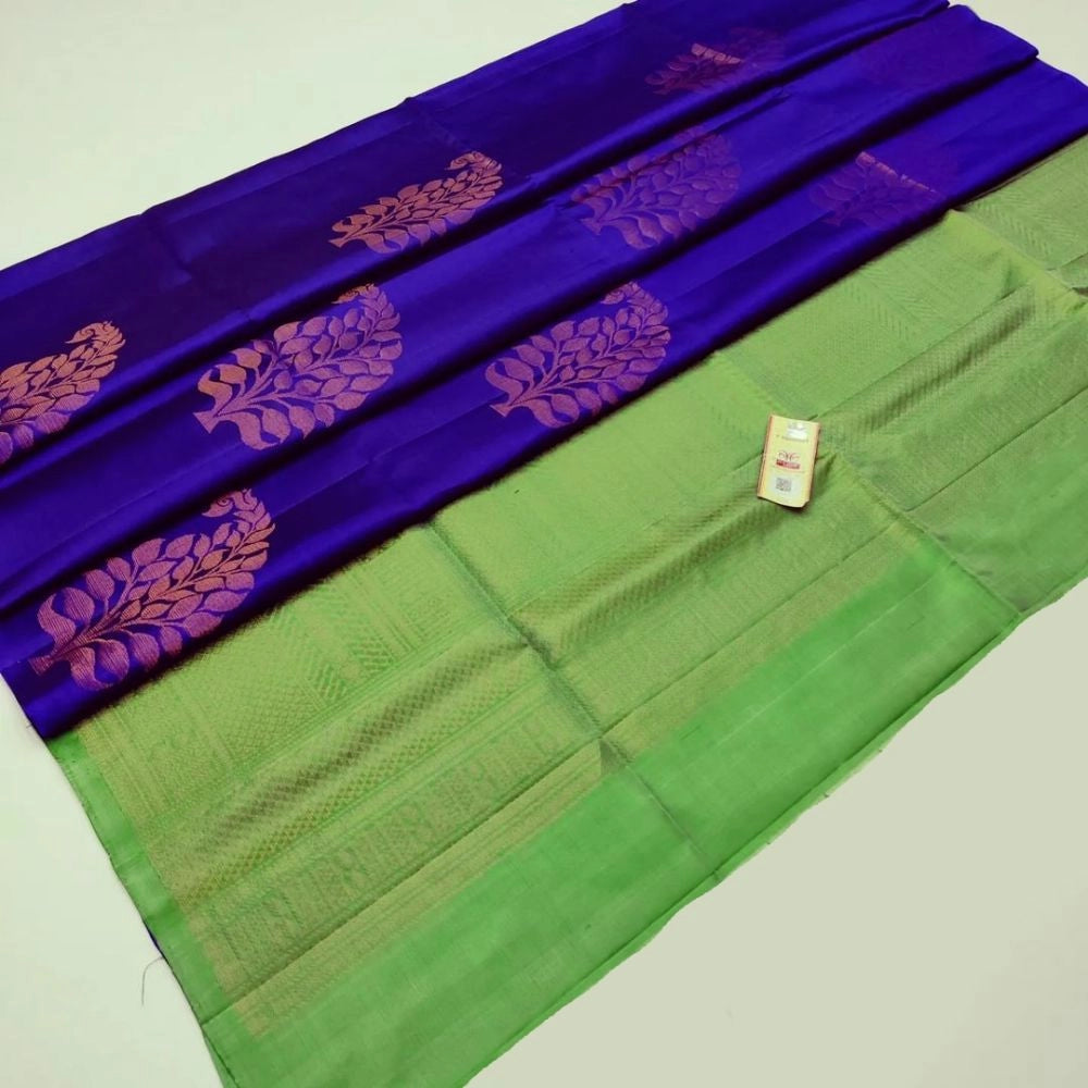 Generic Women's Borderless Kanjivaram Silk Sarees With Unstitched Blouse (Purple)