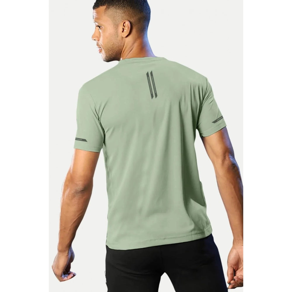 Generisches Herren-T-Shirt aus legerem, halbarmigem Polyester mit Rundhalsausschnitt (Pista)