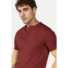 Generic Men's Casual Half sleeve Solid Cotton Henley Neck T-shirt (Maroon)