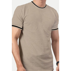 Generisches Herren-T-Shirt aus legerem, halbarmigem, einfarbigem Polyester mit Rundhalsausschnitt (Beige)