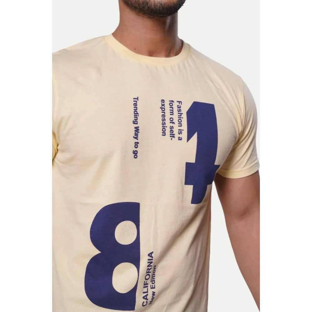 Generisches Herren-T-Shirt mit halblangen Ärmeln und Rundhalsausschnitt aus bedruckter Baumwolle (Beige)