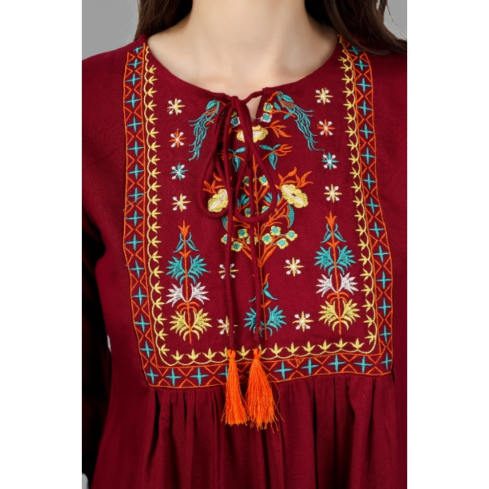 Generic Women's Embroidered Short Length Rayon Tunic Top (Maroon)