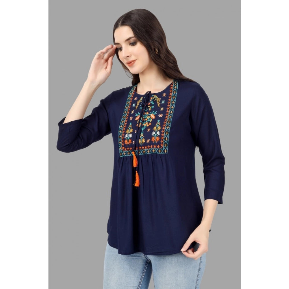 Generic Women's Embroidered Short Length Rayon Tunic Top (Blue)