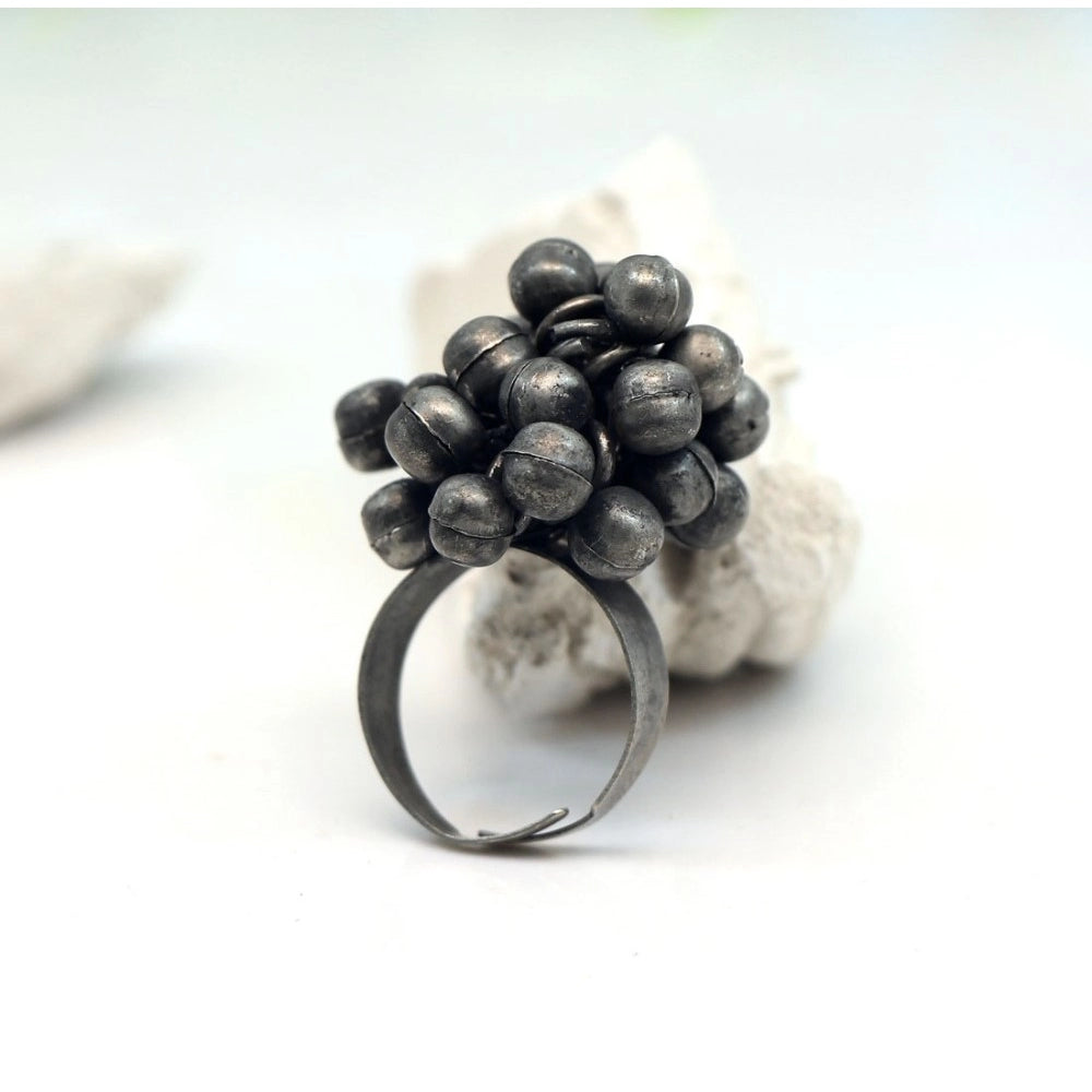 Generischer verstellbarer Ring für Damen in Silber, oxidiert