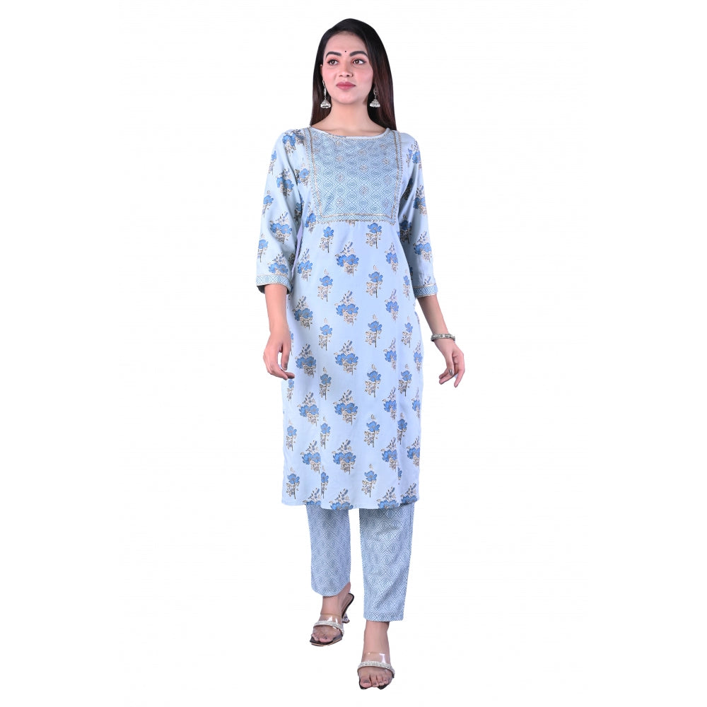 Generisches Damen-Set aus lässigem Viskose-Kurti mit 3/4-Ärmeln und bedruckter Hose (blau)