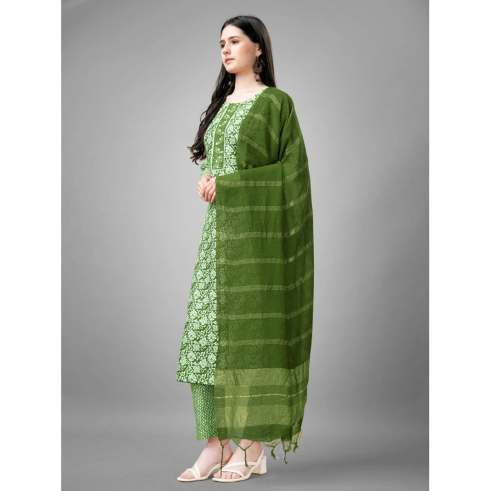 Generic Women's Casual 3-4 th Sleeve Embroidery Rayon Kurti Pant Dupatta Set (Green)