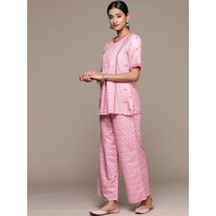 Generic Women's Casual Half Sleeve Geometric Rayon Kurti And Palazzo Set (Pink)