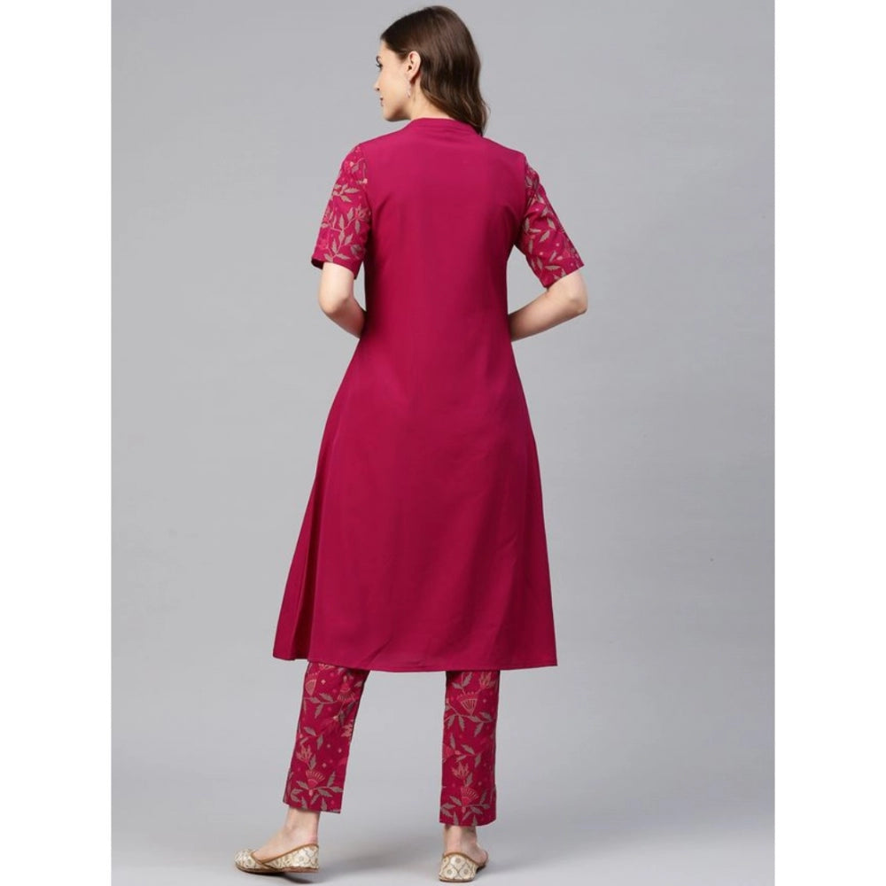 Generisches Damen-Set aus lässigem, halbarmigem, geblümtem Krepp-Kurti und Hose (Pink)