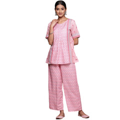 Generic Women's Casual Half Sleeve Geometric Rayon Kurti And Palazzo Set (Pink)