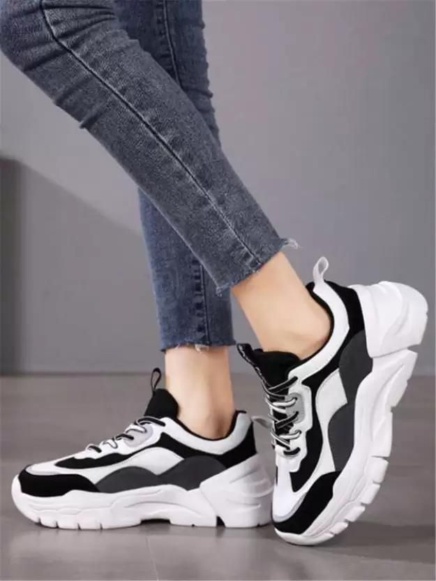 SUSON Damen Weiß-Schwarz Kunstleder Sneakers Schuhe