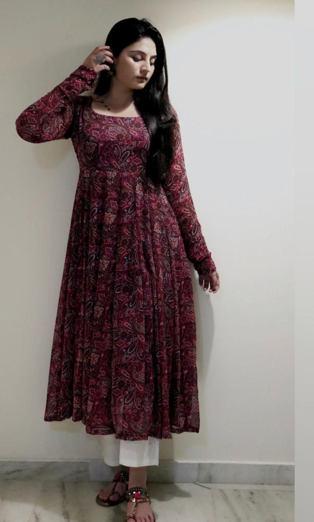 Bedrucktes Anarkali-Kurti aus Georgette für Damen in Übergröße