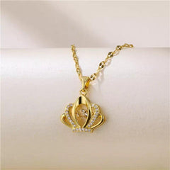 Elegant American Diamond Pendant With Chain